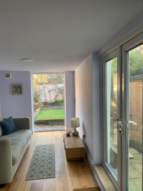 Tranquil 1 Bedroom Flat in Peckham